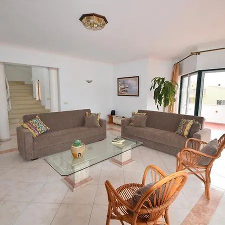 Atlantida Αλμπουφέιρα